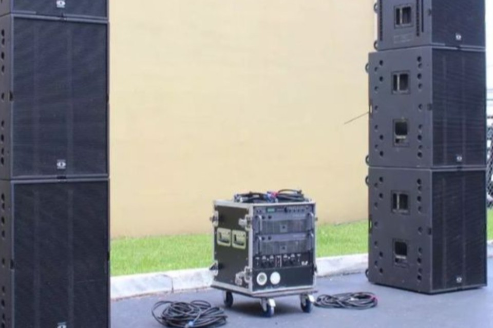 LIV STUDIO