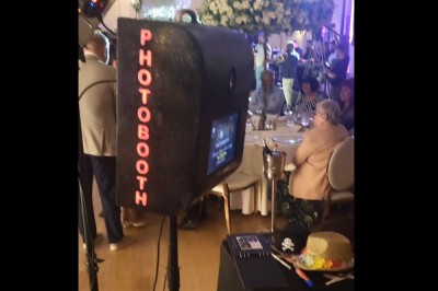 Onephotoboth experiente-unice bucuresti
